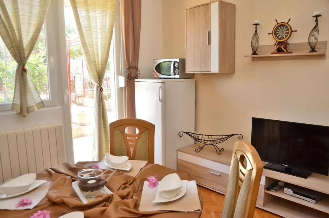Apartment Marigo Banjole